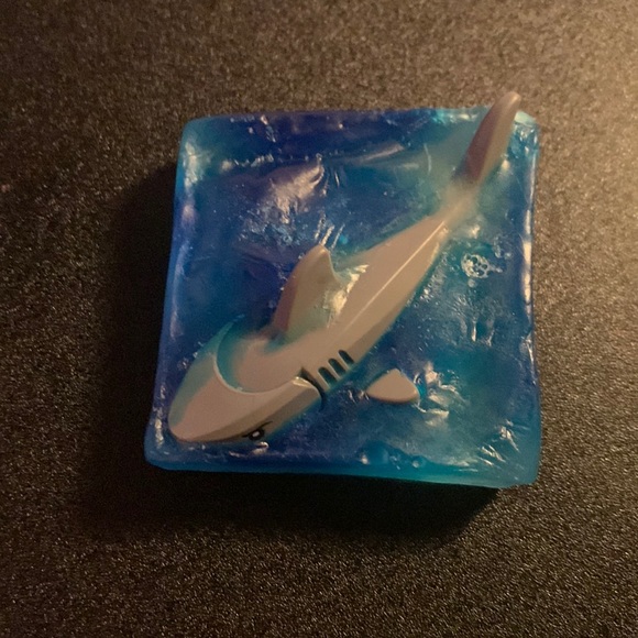 handmade soap. with toy. for kids. - Picture 1 of 1